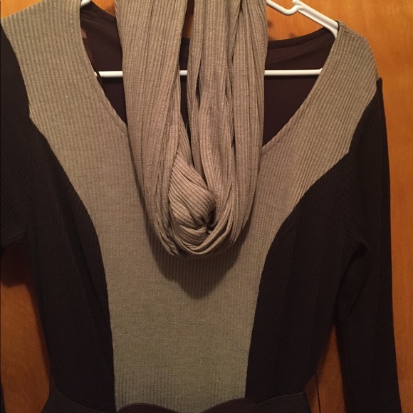 Long sleeve below knee dress w/ scarf and belt - Picture 4 of 4